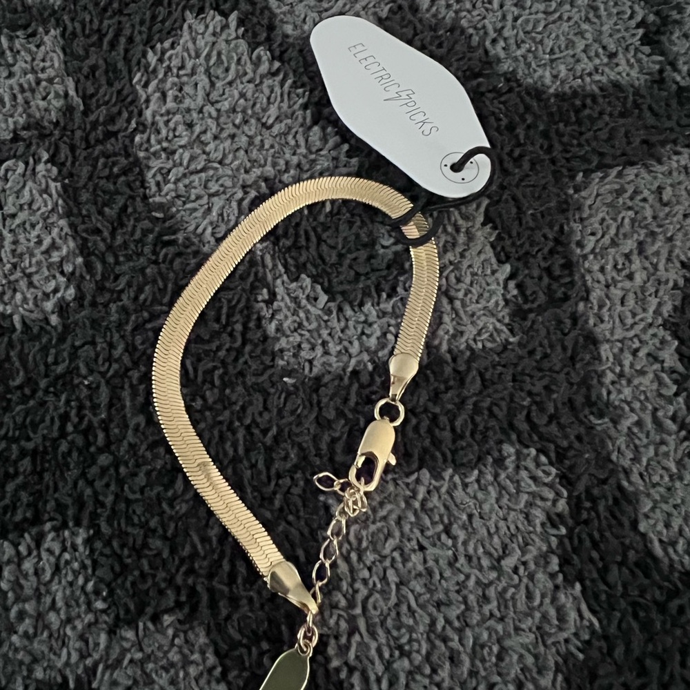 Electric Picks Python Bracelet - Picture 4 of 7